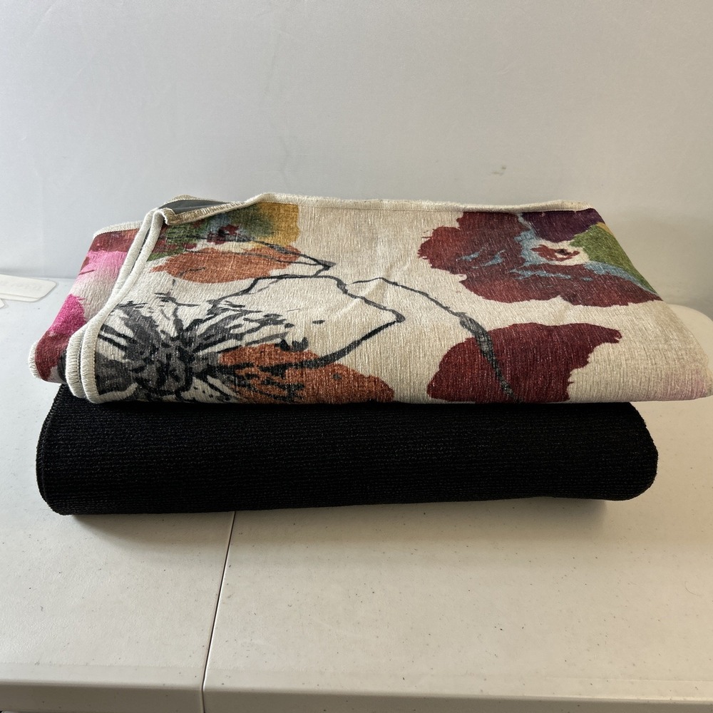 Ruggable Washable Rug + Pad – 5x7 Colorful Bold Floral - Picture 6 of 7
